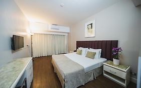 Hotel Victoria Villa Curitiba by Nacional Inn